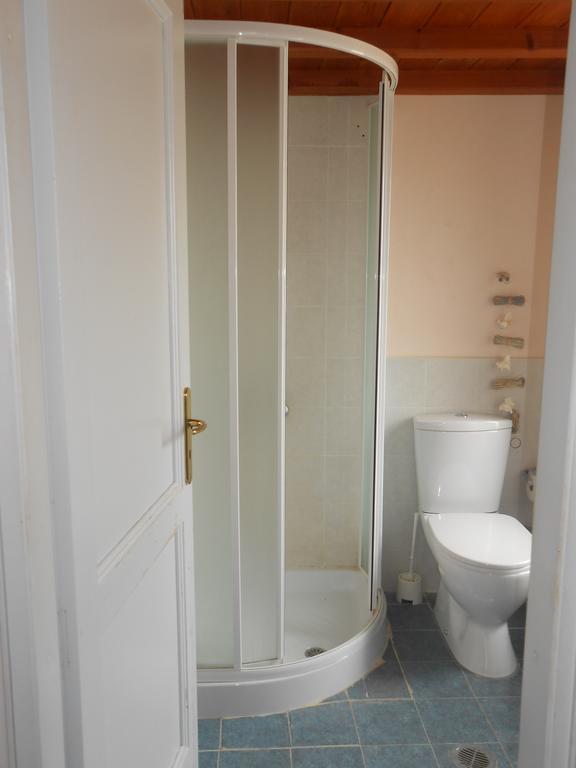Sokratis Apartments Сими Екстериор снимка